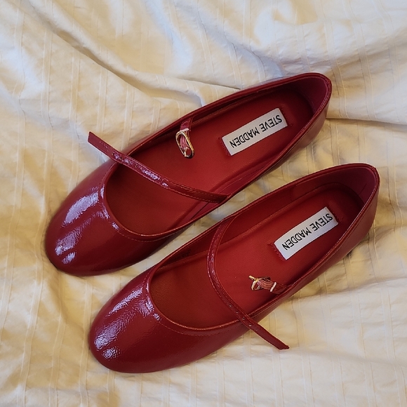 Steve Madden Shoes - Steve Madden Glossy Red Flats
